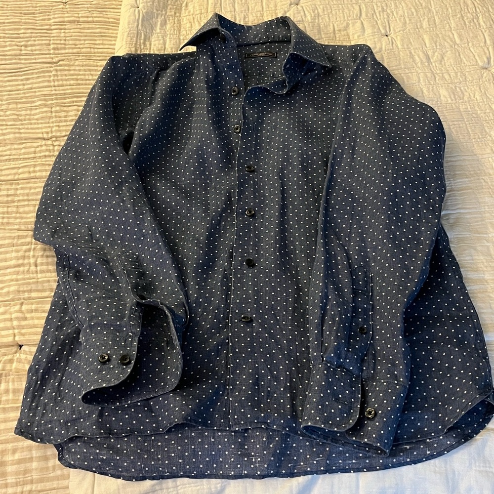 Men’s Saks Fifth Avenue Blue Polka Dot Light Button Up Shirt